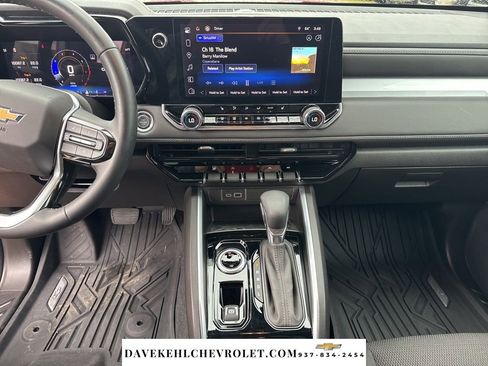 Used 2024 Chevrolet Colorado LT w/ LT Convenience Package II image 17