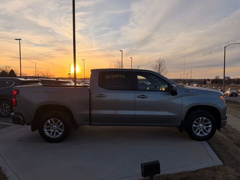 Used 2023 Chevrolet Silverado 1500 RST image 6