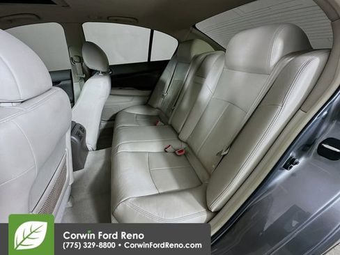 Used 2013 INFINITI G37 Journey w/ Premium Pkg RWD image 26