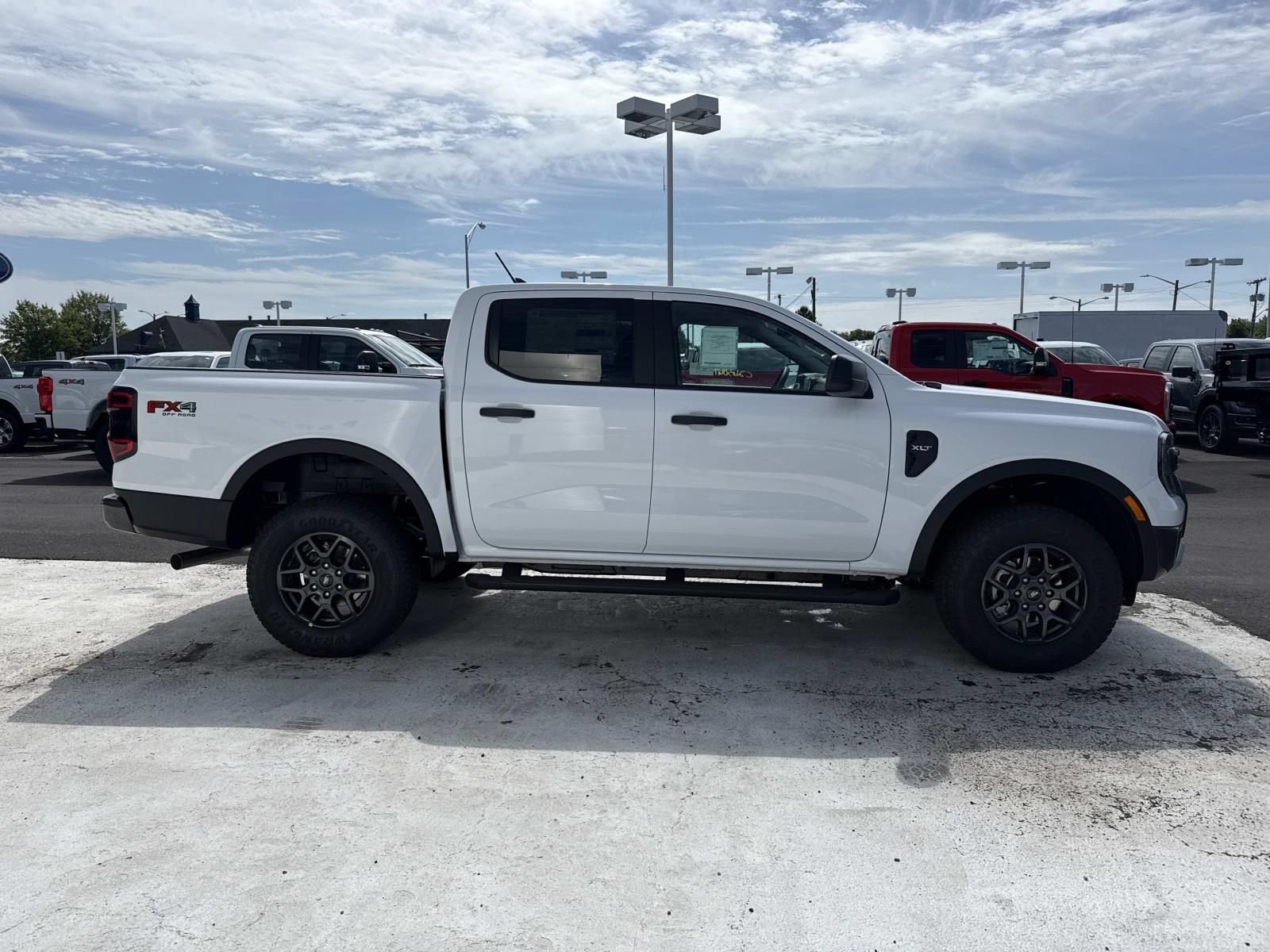 New 2026 Ford Ranger XLT w/ FX4 Off-Road Package AWD/4WD image 2