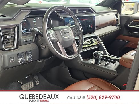 Used 2022 GMC Sierra 1500 Denali Ultimate AWD/4WD image 12