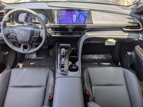 Used 2026 Toyota Crown w/ Advanced Technology Package AWD/4WD image 4