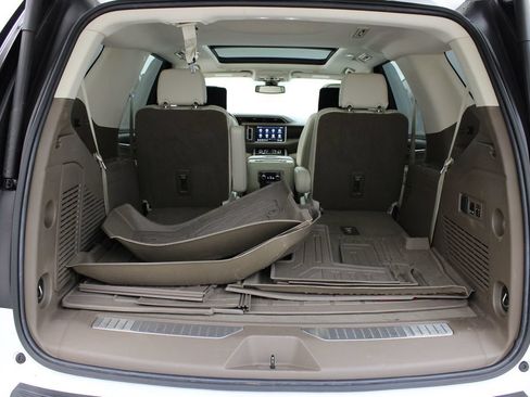 Used 2021 GMC Yukon Denali AWD/4WD image 31