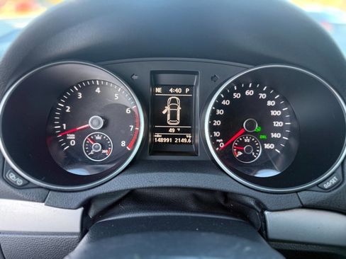 Used 2012 Volkswagen Golf 2-Door image 16