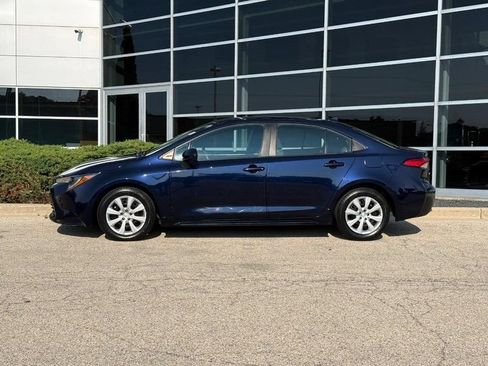 Used 2024 Toyota Corolla LE FWD image 6