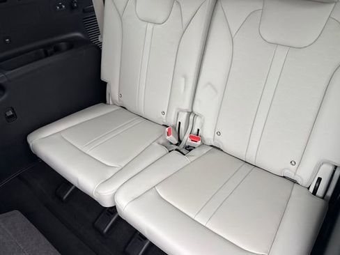 New 2026 Kia Sorento S w/ S Panoramic Sunroof Package AWD/4WD image 18