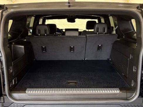 Used 2025 GMC Hummer EV 2X image 4