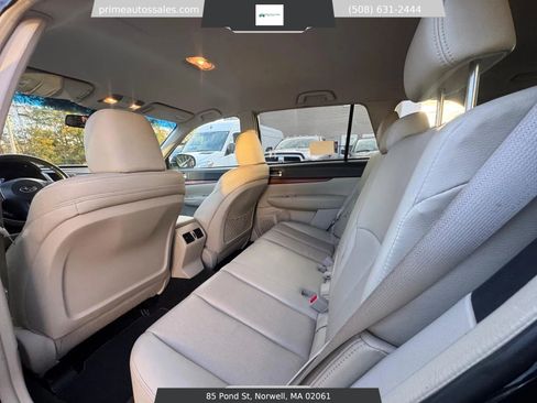 Used 2013 Subaru Outback 2.5i Limited image 24