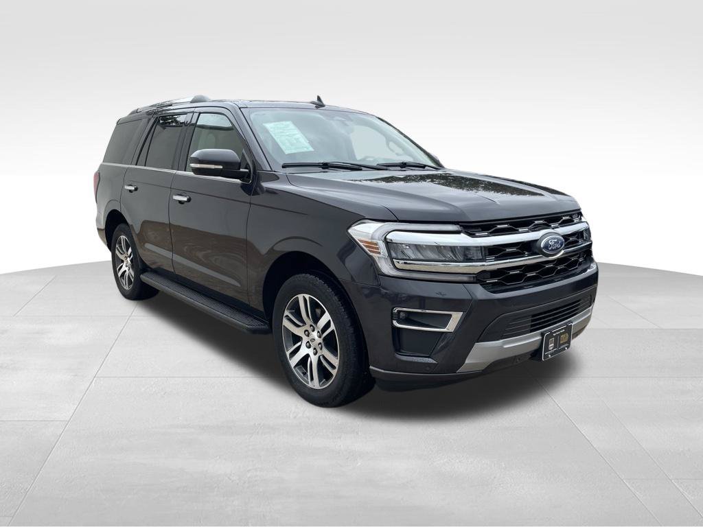 Used 2024 Ford Expedition Limited RWD image 3