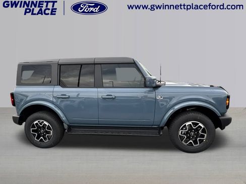 New 2025 Ford Bronco Outer Banks image 36