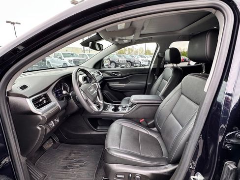 Used 2022 GMC Acadia SLT AWD/4WD image 19
