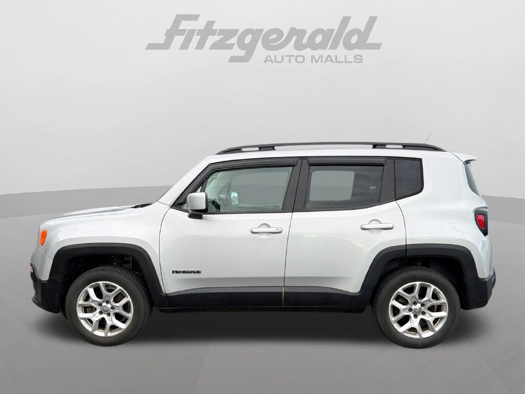 Used 2015 Jeep Renegade Latitude AWD/4WD image 6