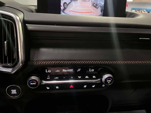 Used 2025 MAZDA CX-50 AWD 2.5 S w/ Premium Plus Pkg image 21