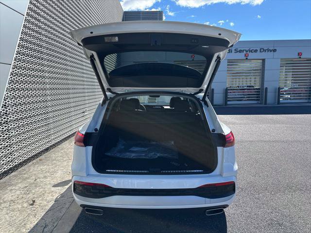 Used 2025 Audi Q5 Premium w/ Convenience Package AWD/4WD image 19