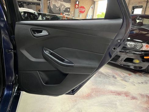 Used 2016 Ford Focus ST FWD image 27