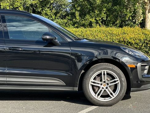 Used 2022 Porsche Macan image 8
