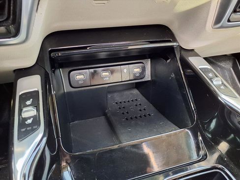 Used 2021 Kia Sorento SX image 8