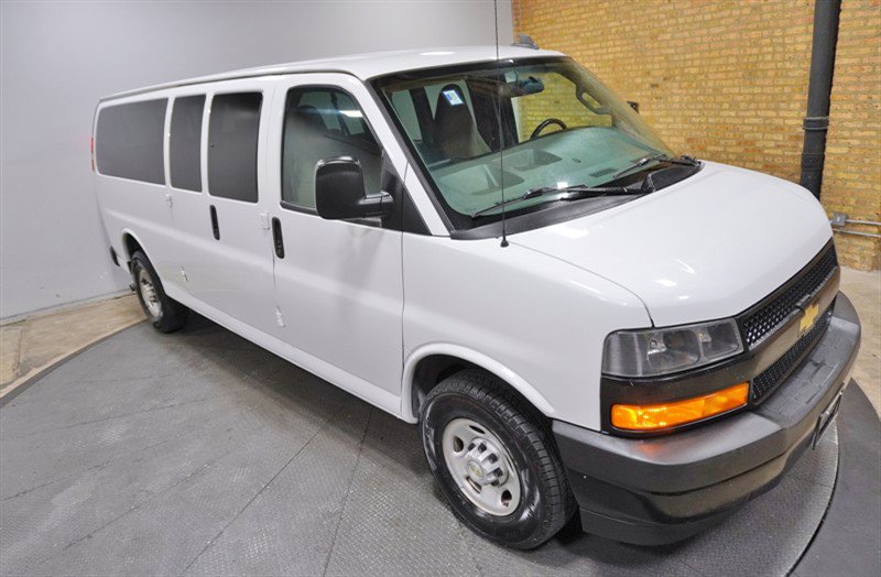 Used 2020 Chevrolet Express 3500 LS RWD image 7