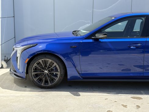 New 2026 Cadillac CT5 V Blackwing w/ Deep Ocean Appearance Package RWD image 5