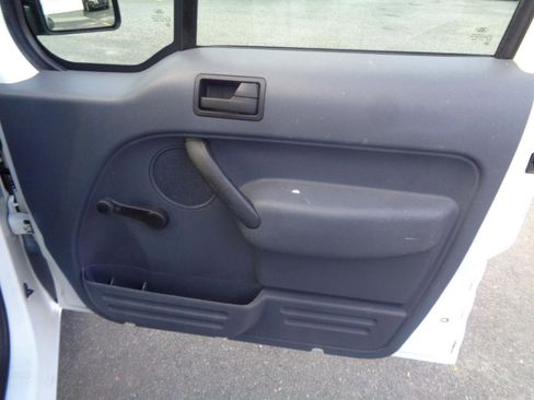 Used 2013 Ford Transit Connect XL FWD image 25