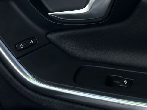 Used 2015 Volvo S60 T5 Premier image 32