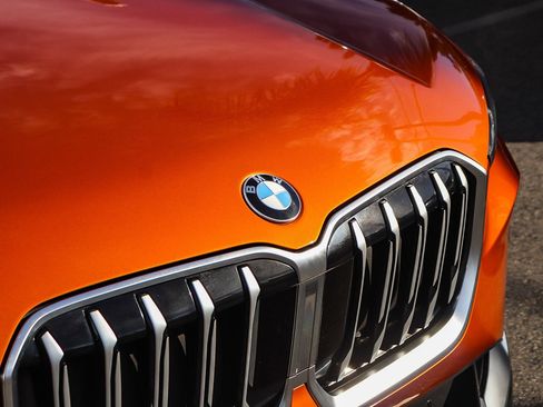 Used 2023 BMW X1 xDrive28i image 7