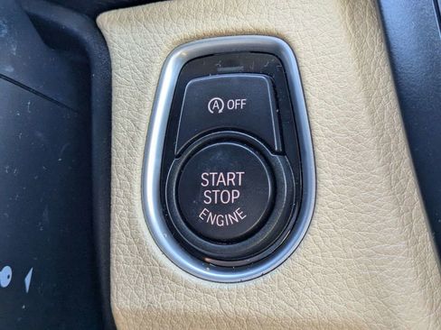 Used 2014 BMW 320i Sedan image 27