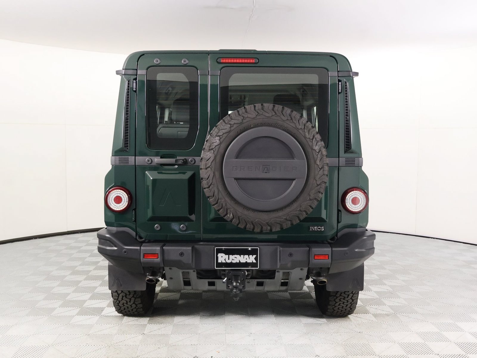 Used 2024 INEOS Grenadier Station Wagon AWD/4WD image 5