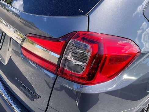 Used 2022 Subaru Ascent Onyx Edition image 29