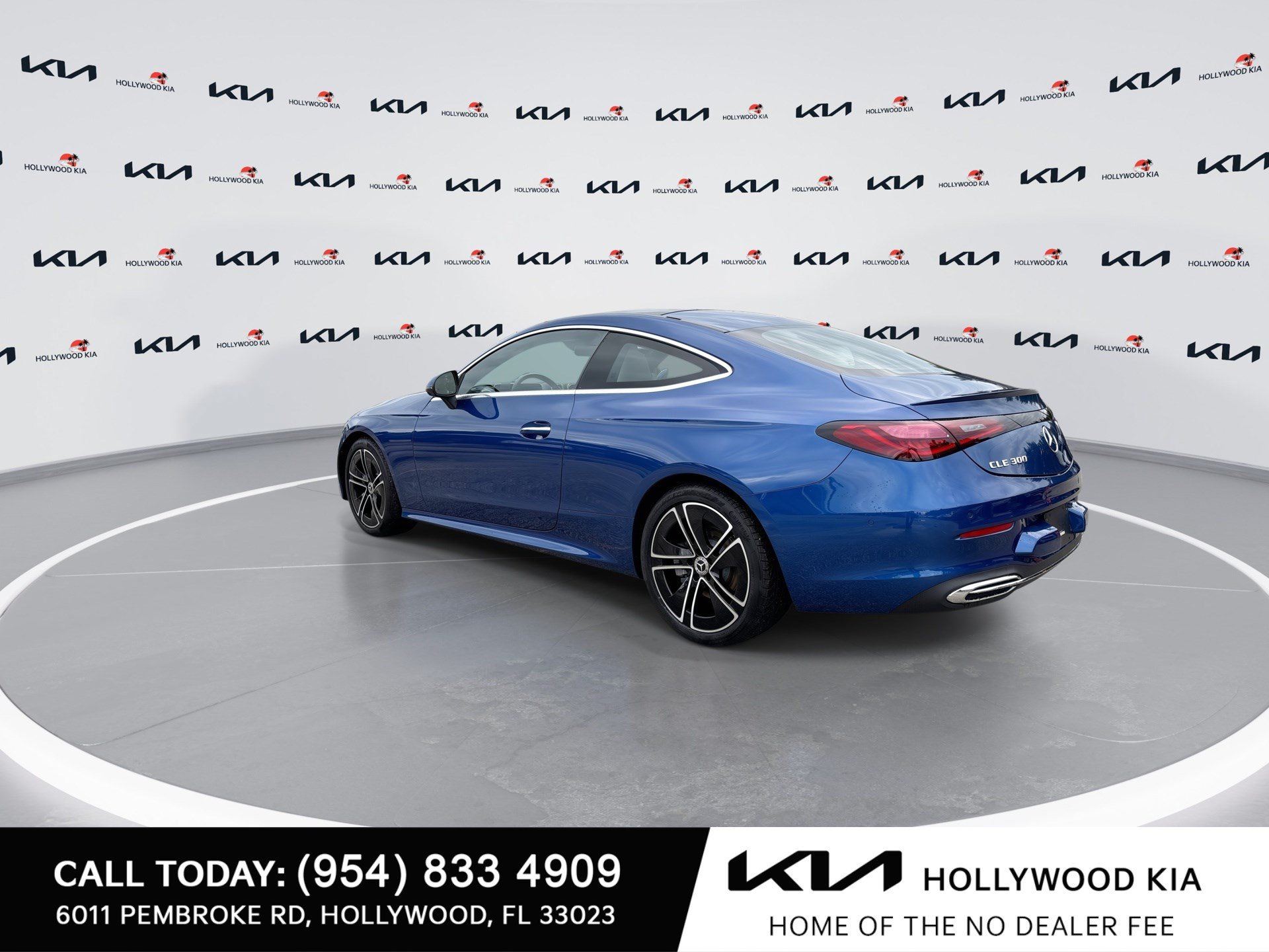 Used 2024 Mercedes-Benz CLE 300 4MATIC Coupe image 6