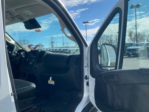 New 2026 RAM ProMaster 3500 w/ Convenience Group image 27