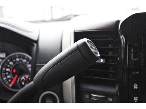 Used 2024 RAM 2500 Laramie w/ Towing Technology Group image 29