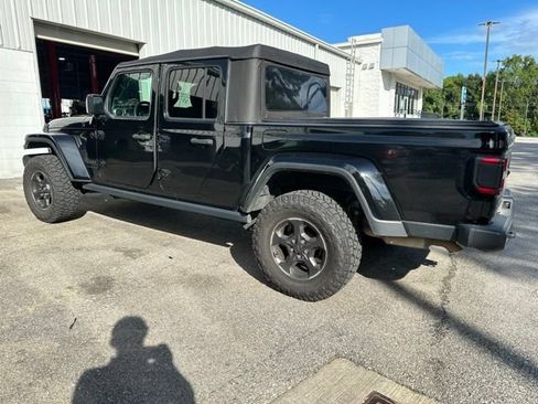 Used 2021 Jeep Gladiator Sport AWD/4WD image 3