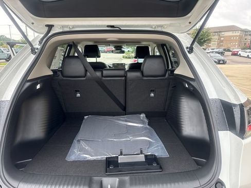 Certified 2027 Honda HR-V EX-L image 17