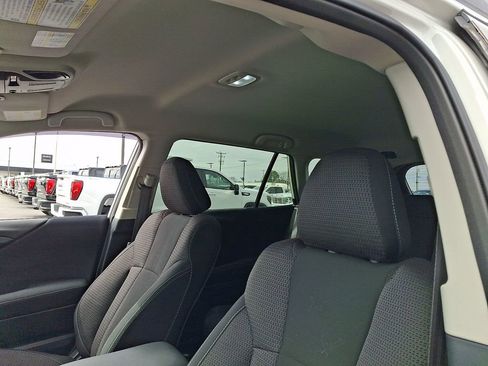 Used 2023 Subaru Outback Premium image 13