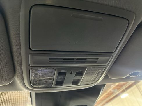 Used 2022 Honda CR-V EX image 25