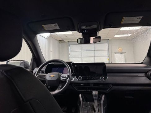 Used 2024 Chevrolet Colorado W/T image 20
