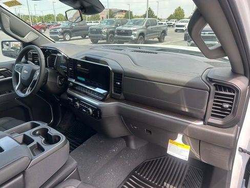 New 2025 Chevrolet Silverado 1500 LT AWD/4WD image 3