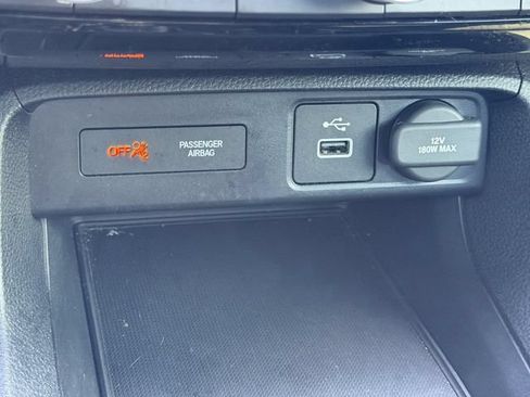 Used 2022 Honda Civic Sport image 18