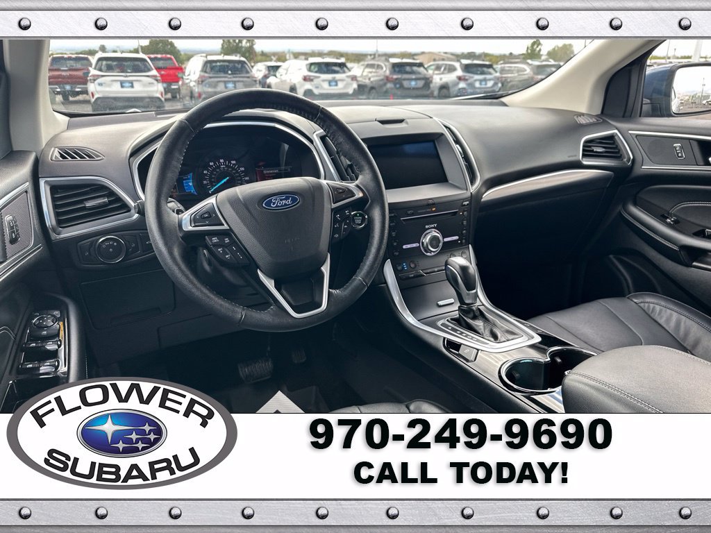 Used 2018 Ford Edge Titanium w/ Equipment Group 302A AWD/4WD image 20