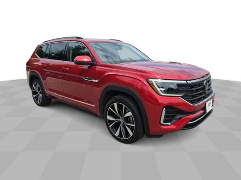 Used 2024 Volkswagen Atlas SEL Premium R-Line AWD/4WD image 2