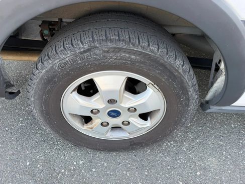 Used 2018 Ford Transit 350 XLT RWD image 31