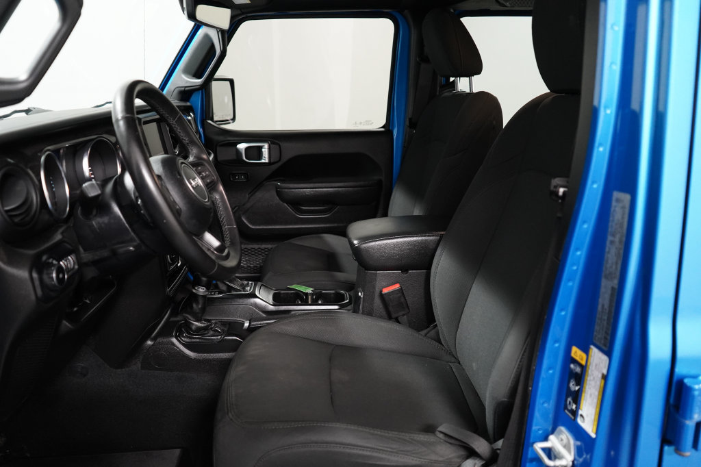 Used 2022 Jeep Wrangler Unlimited Sport AWD/4WD image 12