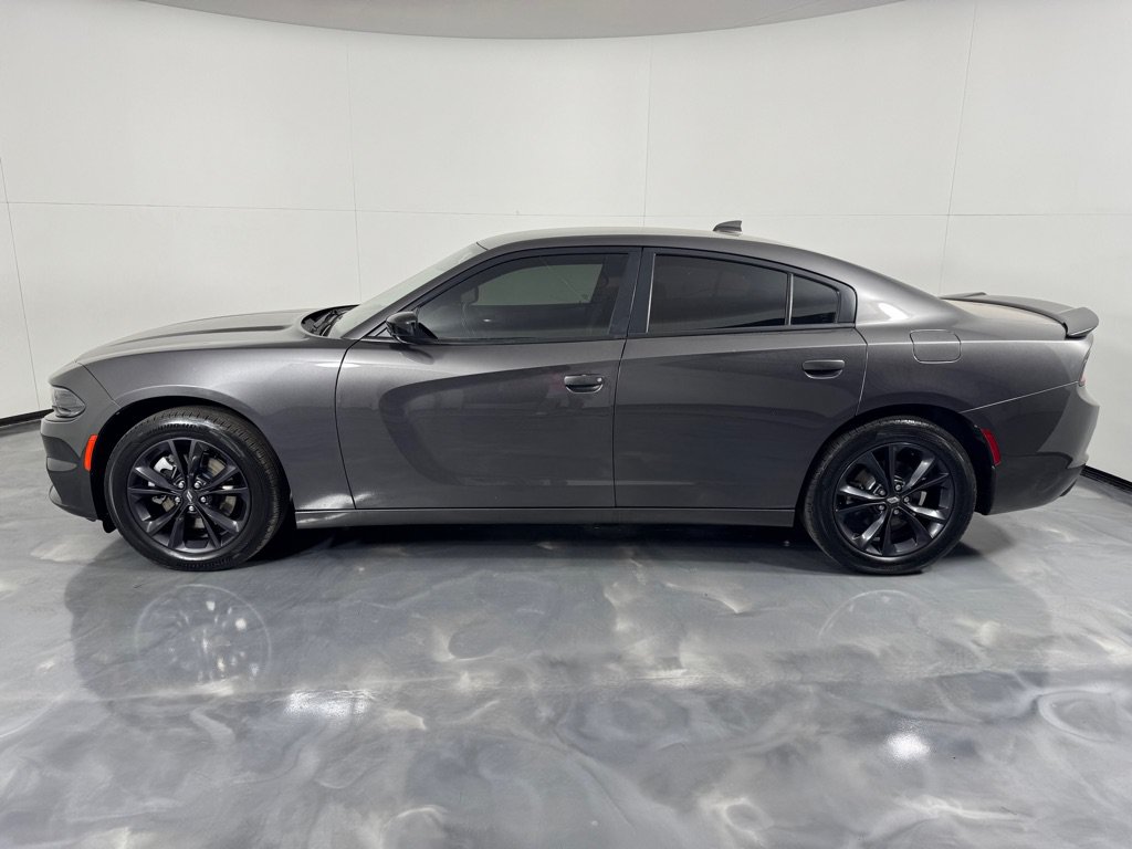 Used 2021 Dodge Charger SXT w/ Blacktop Package AWD/4WD image 8