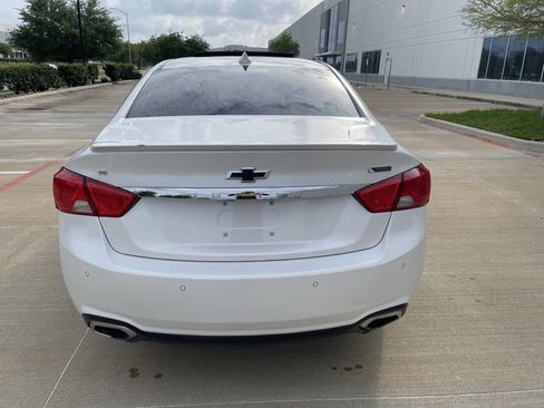 Used 2017 Chevrolet Impala Premier w/ Enhanced Convenience Package FWD image 17