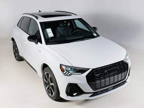 Used 2025 Audi Q3 2.0T Premium Plus w/ Premium Plus Package AWD/4WD image 5