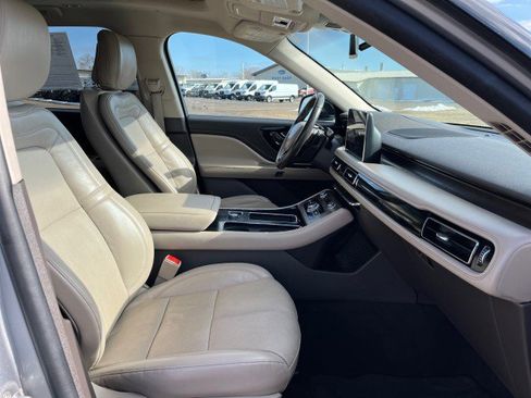 Used 2020 Lincoln Aviator Reserve w/ Equipment Group 201A image 20