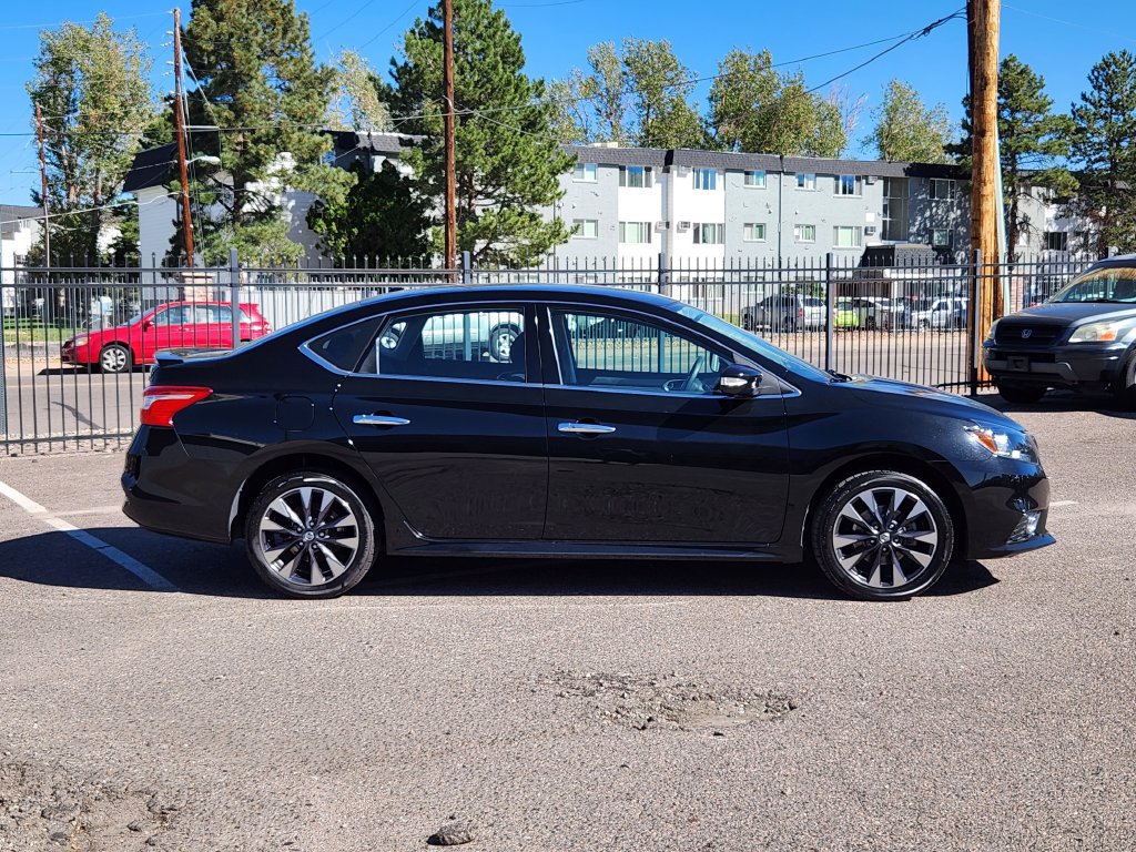 Certified 2017 Nissan Sentra SR FWD image 4