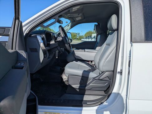 New 2026 Ford F550 4x4 Crew Cab image 13