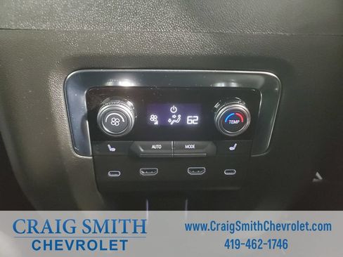 Used 2026 GMC Yukon XL Denali w/ Denali Reserve Package AWD/4WD image 19